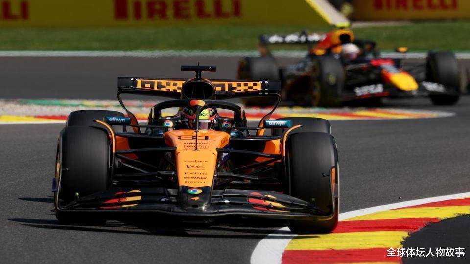 阿斯顿马丁完胜哈斯车队，皮亚斯特里点燃赛场