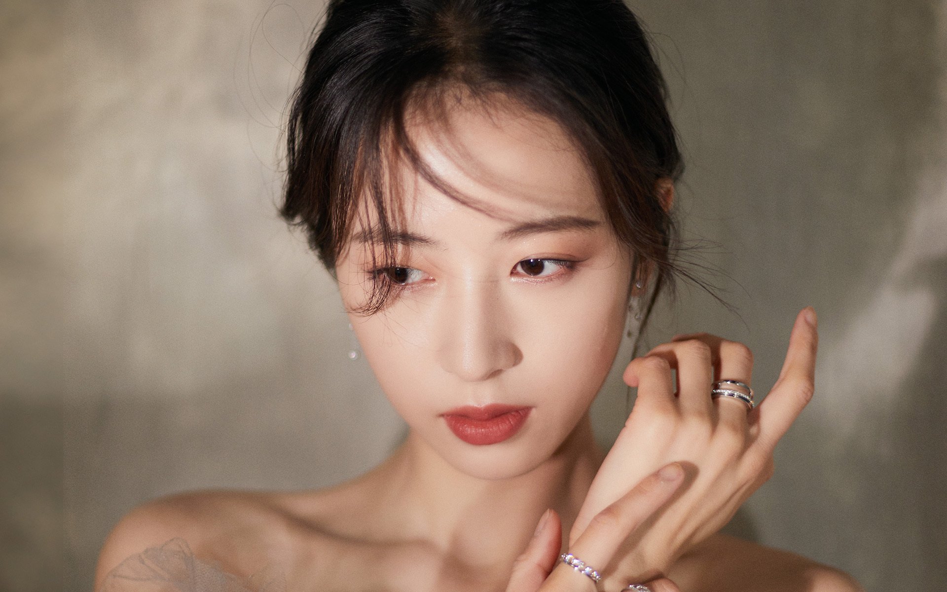 东方鲶鱼与西方巨人,篮球世界的双峰并立