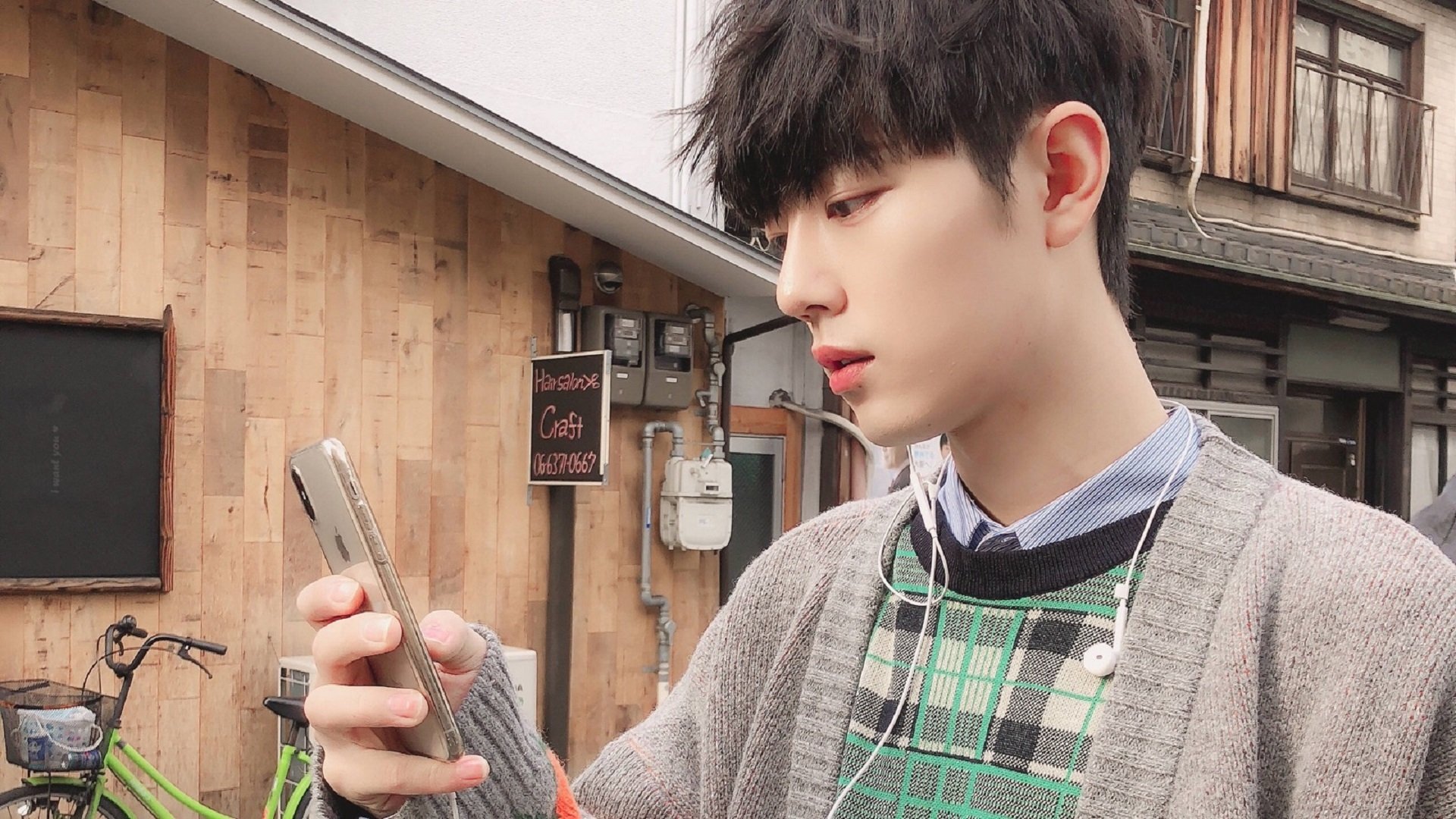 开云sport-相隔十年的轰鸣，当克罗地亚碾过沙漠之狐，与那个错位的德甲冠军之夜