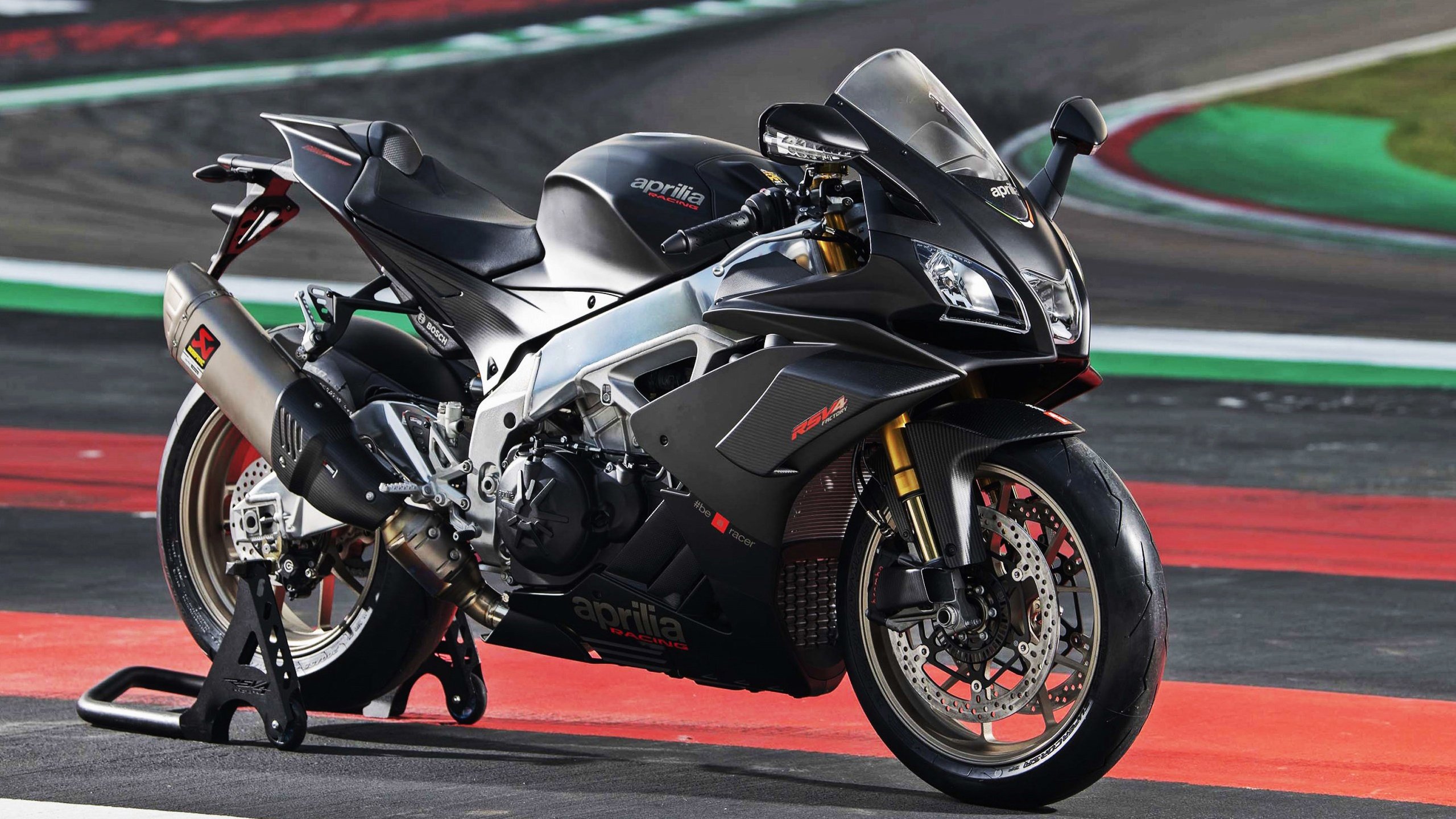 开云体育登录-无名之辈与巨人杀手，伊布导演雷恩逆袭莱比锡红牛